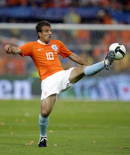本届欧洲杯荷兰中锋（欧洲杯荷兰队前锋）