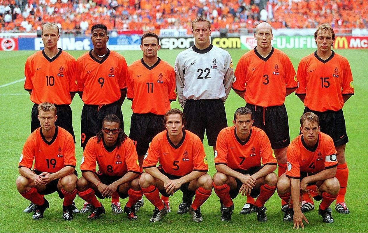 2000欧洲杯荷兰主力（2000欧洲杯荷兰主力阵容是谁）