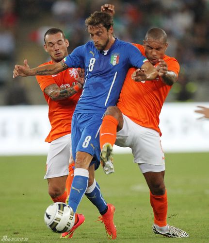 荷兰意大利欧洲杯2810（欧洲杯荷兰对意大利点球不进）